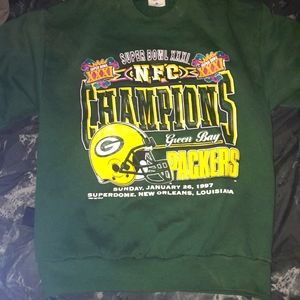 Vintage green bay sweater